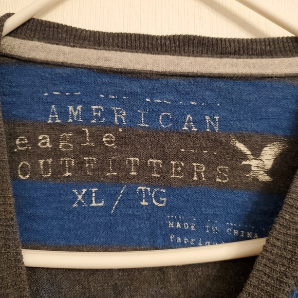 American Eagle Outfitters Mens Striped Sweater Extra Large Blue Dark Gray V Neck - Picture 3 of 6